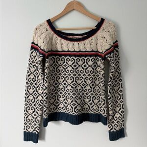 American Eagle Outfitters Navy and Cream Knit Sweater
